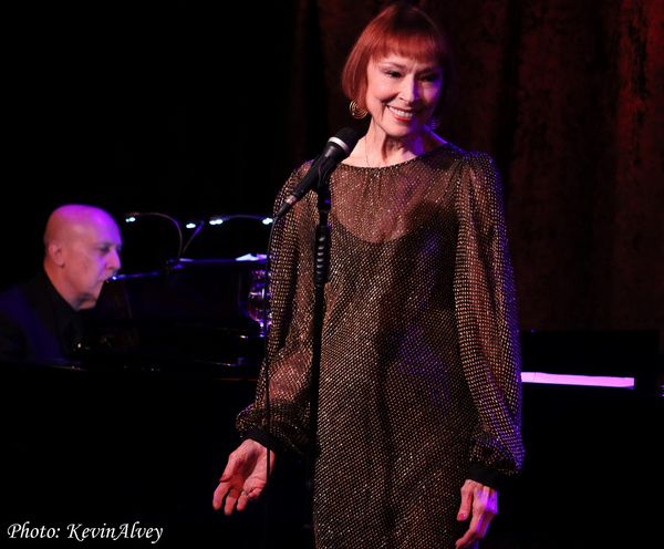 Photos: Karen Akers Brings WATER UNDER THE BRIDGE To Birdland  Image