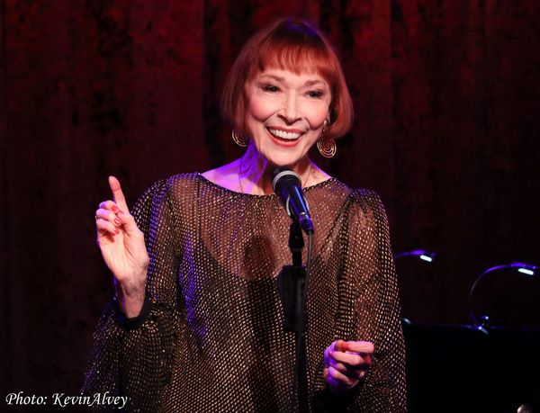 Photos: Karen Akers Brings WATER UNDER THE BRIDGE To Birdland  Image