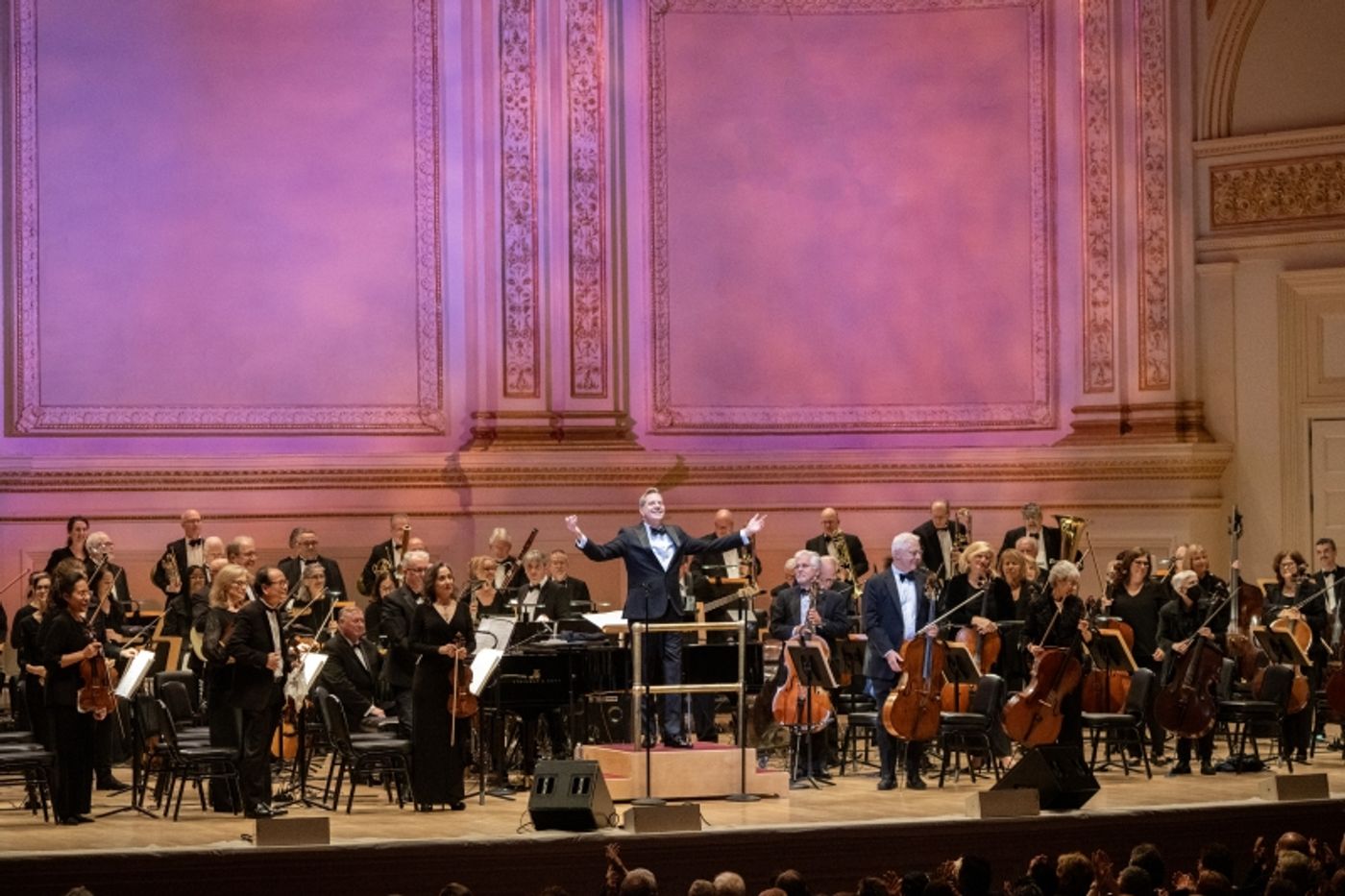 Review: ONE NIGHT ONLY: AN EVENING WITH SUTTON FOSTER AND KELLI O'HARA Consistent With Past Carnegie Hall Greatness  Image