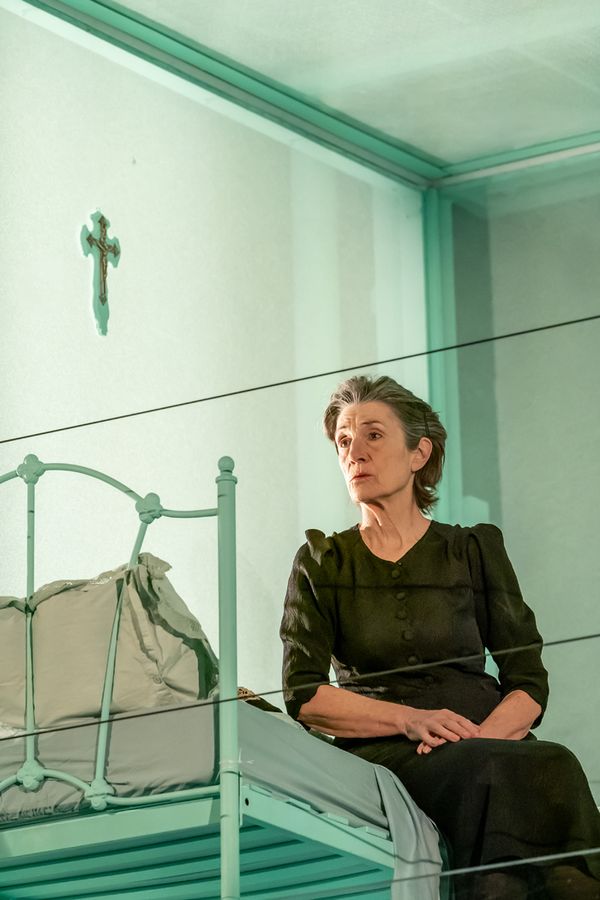 Harriet Walter (Bernarda Alba) Photo