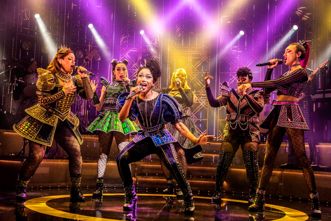 Photos: First Look at the New Queens of SIX in the West End  Image