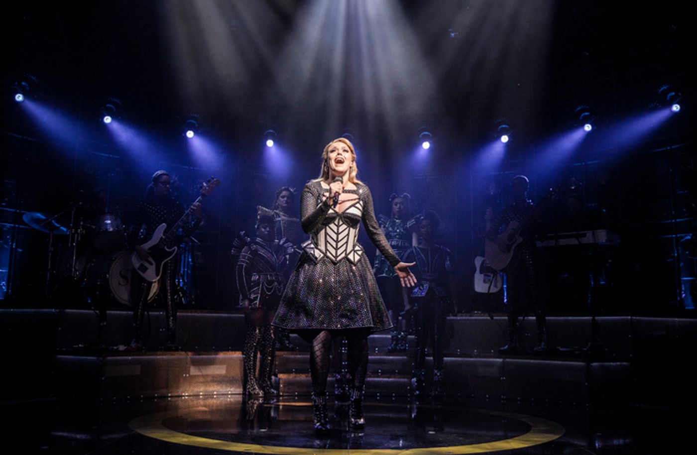 Photos: First Look at the New Queens of SIX in the West End  Image