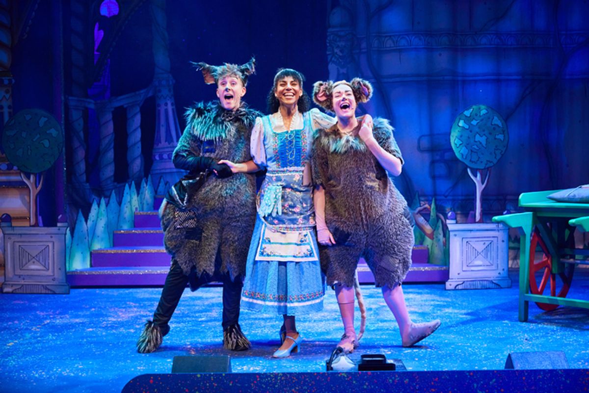 Robbie Noonan, Chloe Gentles, Lois Elizabeth Glenister at 