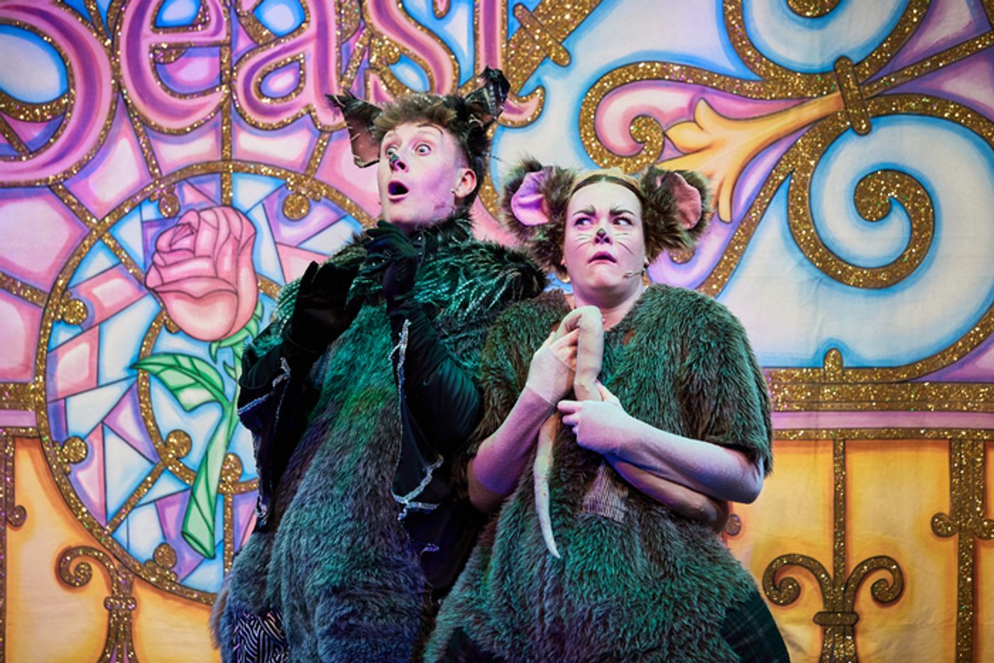 Photos: First Look at BEAUTY AND THE BEAST Panto at Corn Exchange Newbury  Image