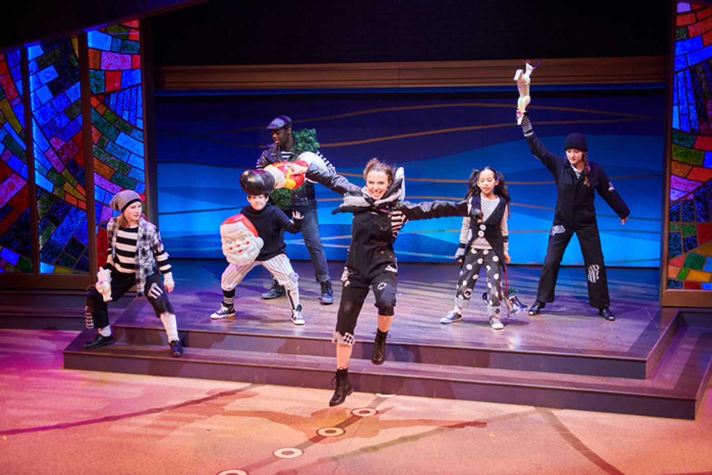 Photos: Get a First Look at THE BEST CHRISTMAS PAGEANT EVER: THE MUSICAL at First Stage  Image
