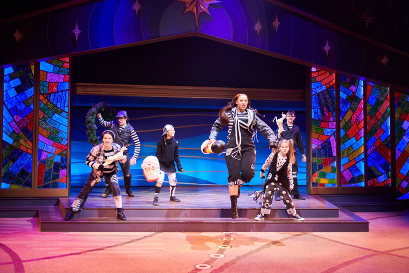 Photos: Get a First Look at THE BEST CHRISTMAS PAGEANT EVER: THE MUSICAL at First Stage  Image