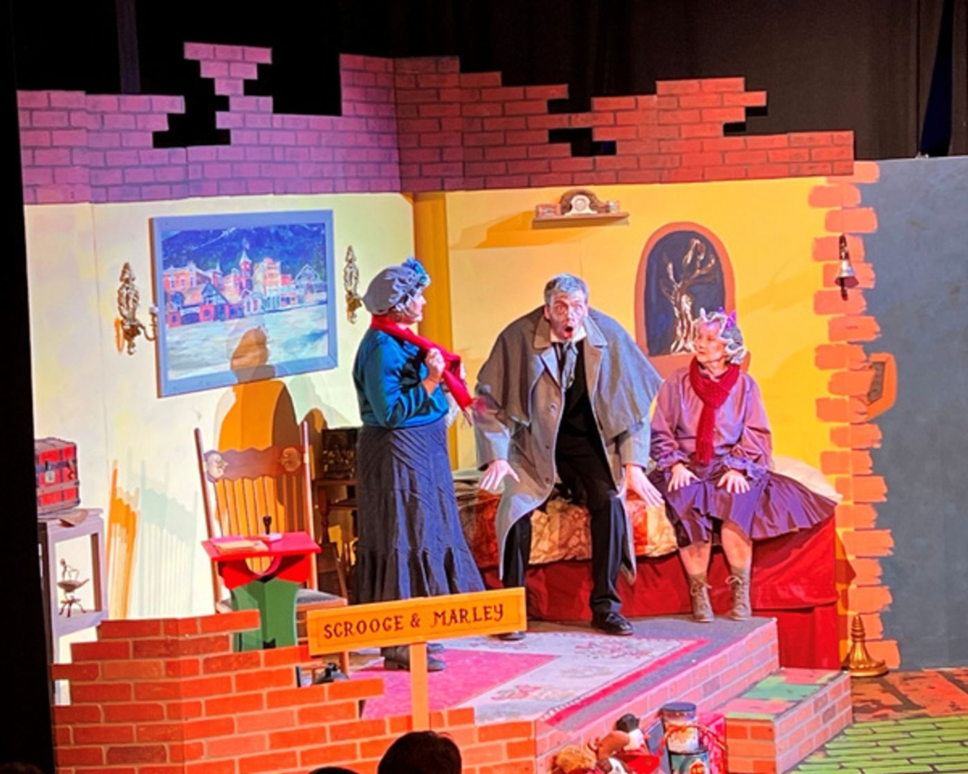Photos: A CHRISTMAS CAROL: A TWISTED MUSICAL COMEDY Opens at Theatrikos  Image