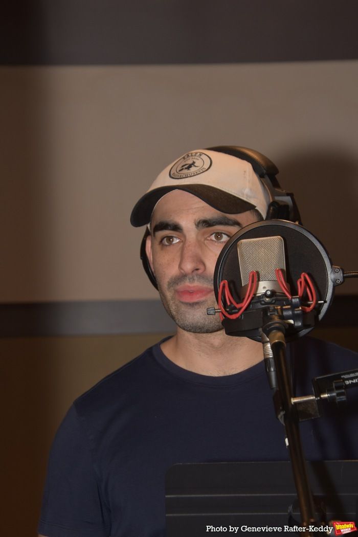 Exclusive: & JULIET Sings Carols For A Cure  Image