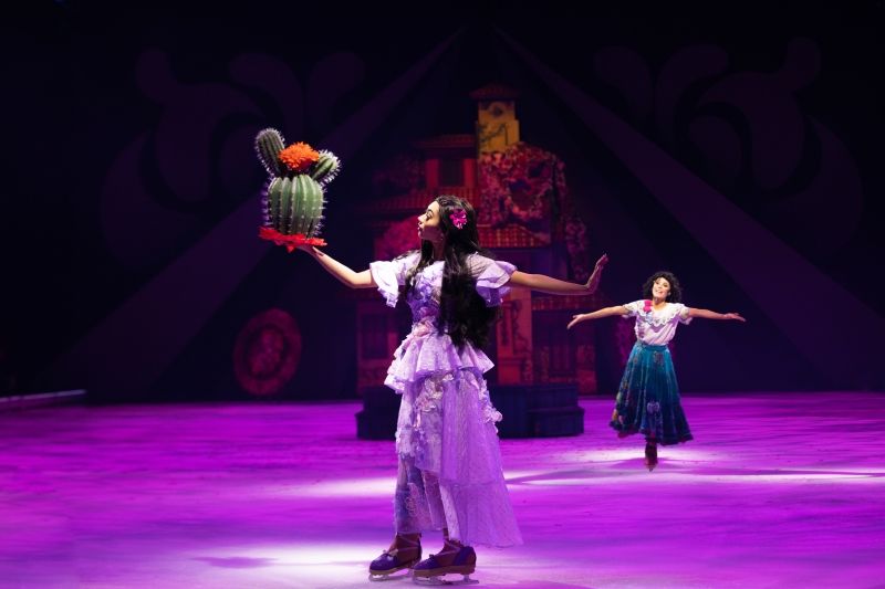 Review: DISNEY ON ICE brings a Whirlwind of Magic and Fun to Vancouver with FROZEN & ENCANTO! Review: DISNEY ON ICE brings a Whirlwind of Magic and Fun to Vancouver with FROZEN & ENCANTO! Image