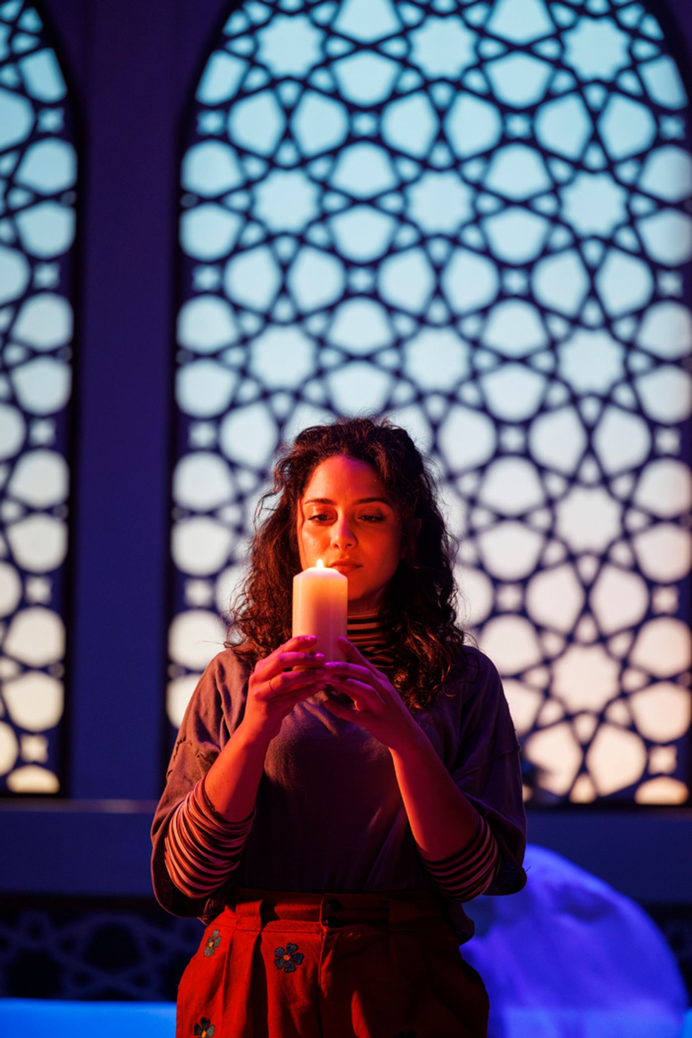 Photos: First Look at ARABIAN NIGHTS at Bristol Old Vic  Image