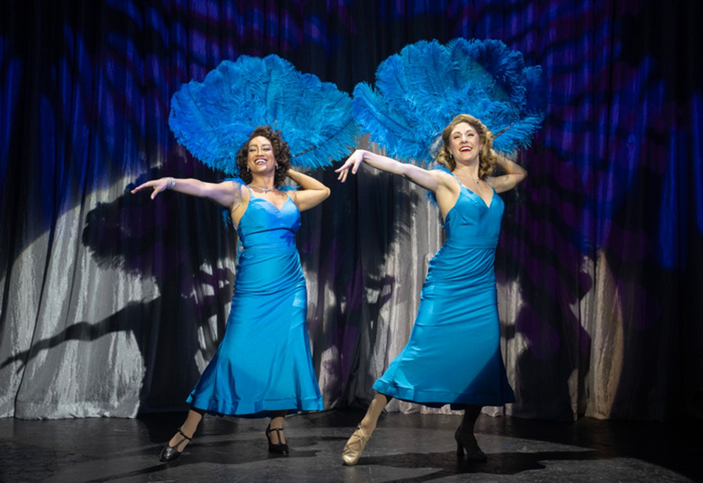 Photos & Video: Get a First Look at WHITE CHRISTMAS at Bucks County Playhouse Photos & Video: Get a First Look at WHITE CHRISTMAS at Bucks County Playhouse Image