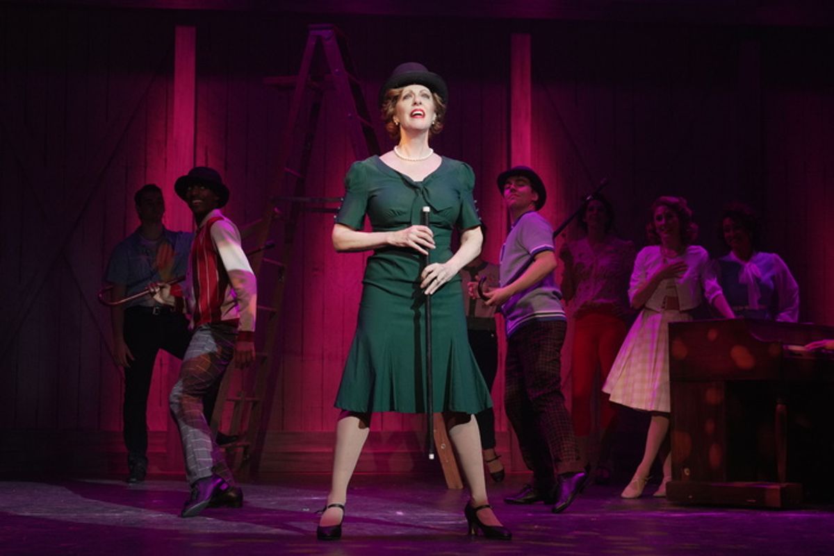 Ruth Gottschall with the cast  at 