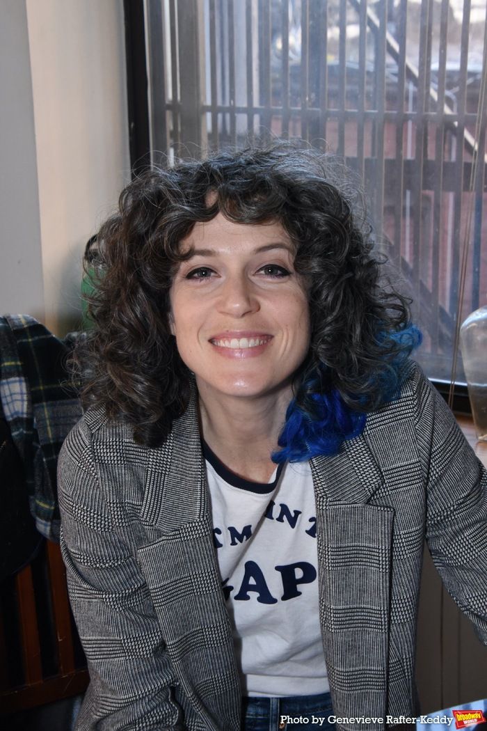 Exclusive: A BEAUTIFUL NOISE, THE NEIL DIAMOND MUSICAL Sings Carols For A Cure  Image