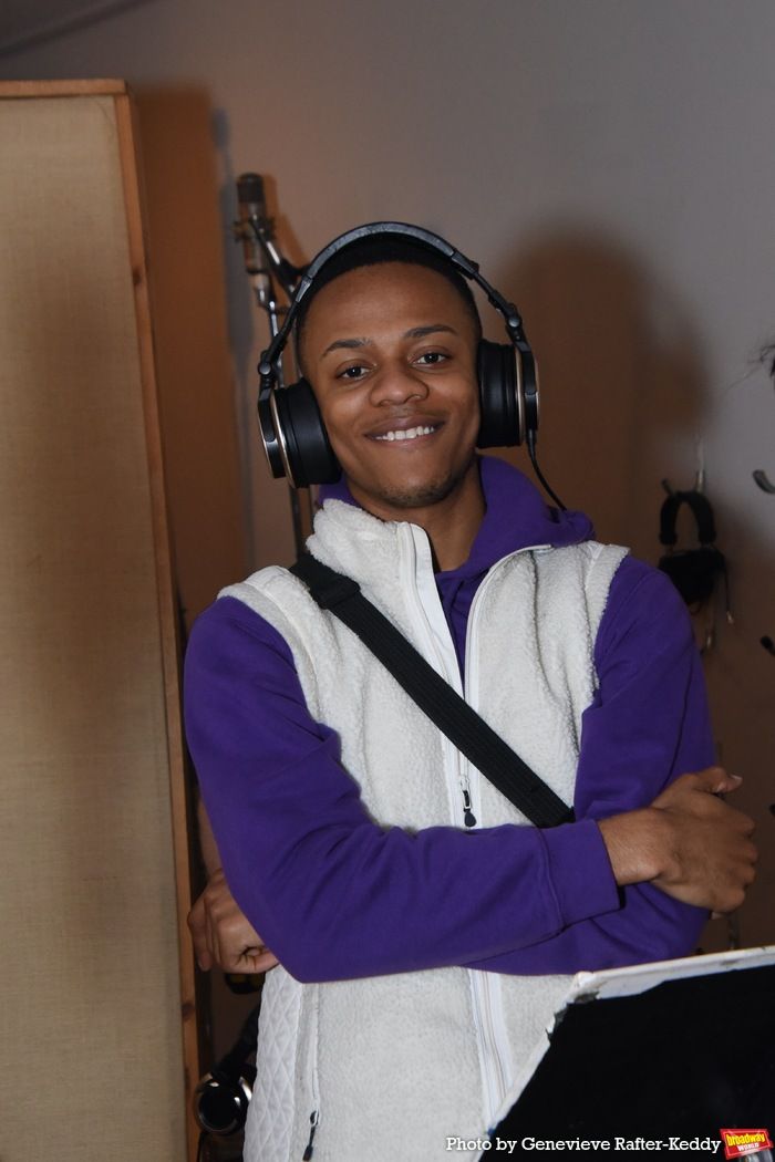 Exclusive: A BEAUTIFUL NOISE, THE NEIL DIAMOND MUSICAL Sings Carols For A Cure Exclusive: A BEAUTIFUL NOISE, THE NEIL DIAMOND MUSICAL Sings Carols For A Cure Image