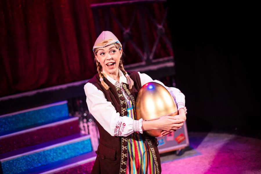 Photos: First Look at POTTED PANTO at Reading Rep Theatre  Image