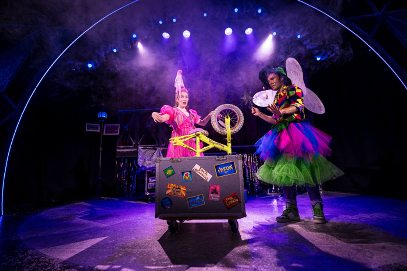 Photos: First Look at POTTED PANTO at Reading Rep Theatre  Image