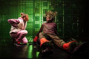 Yanexi Enriquez, Ray Emmet Brown Photo