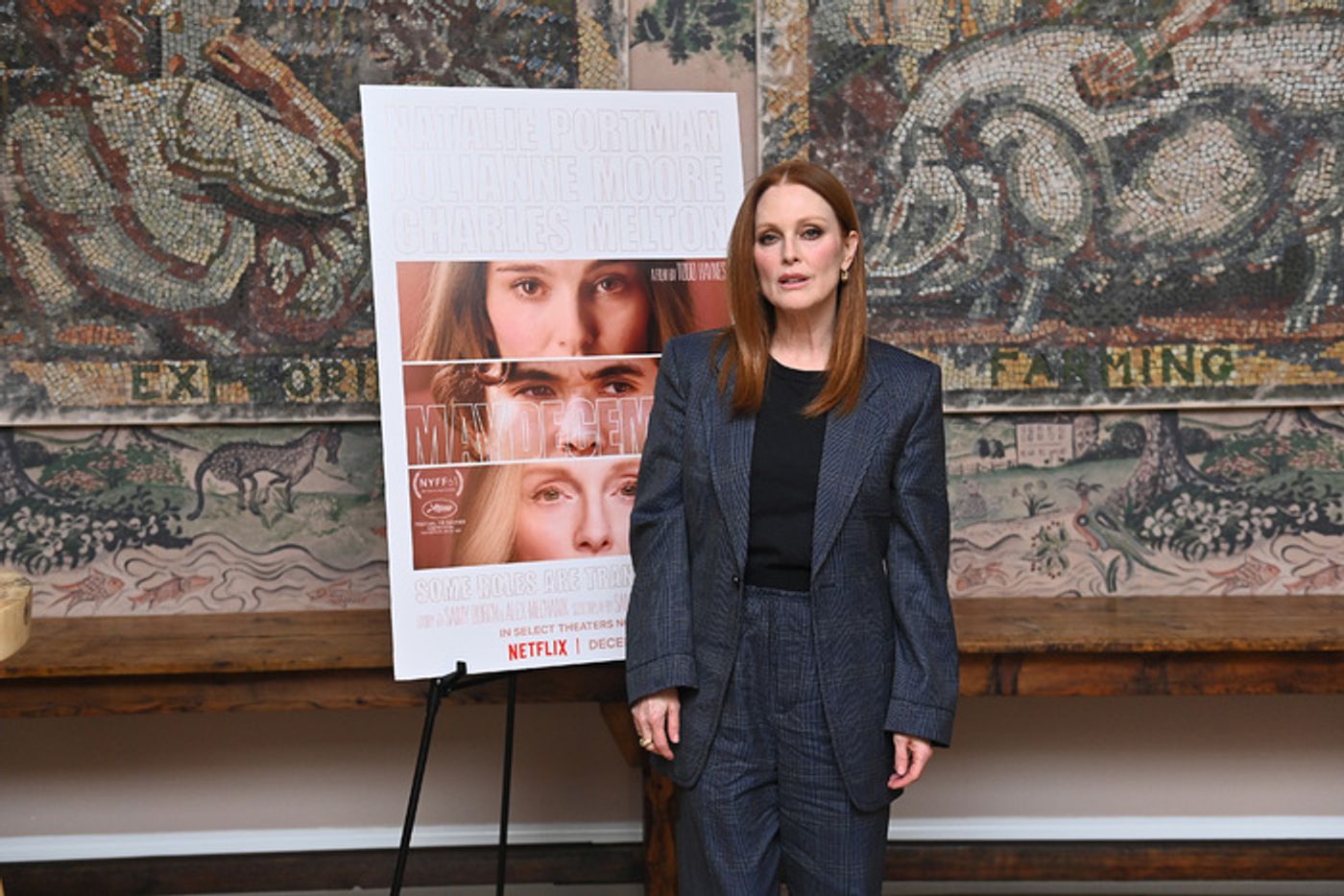 Photos: Inside the MAY DECEMBER Screening in NYC With Natalie Portman, Julianne Moore & More  Image
