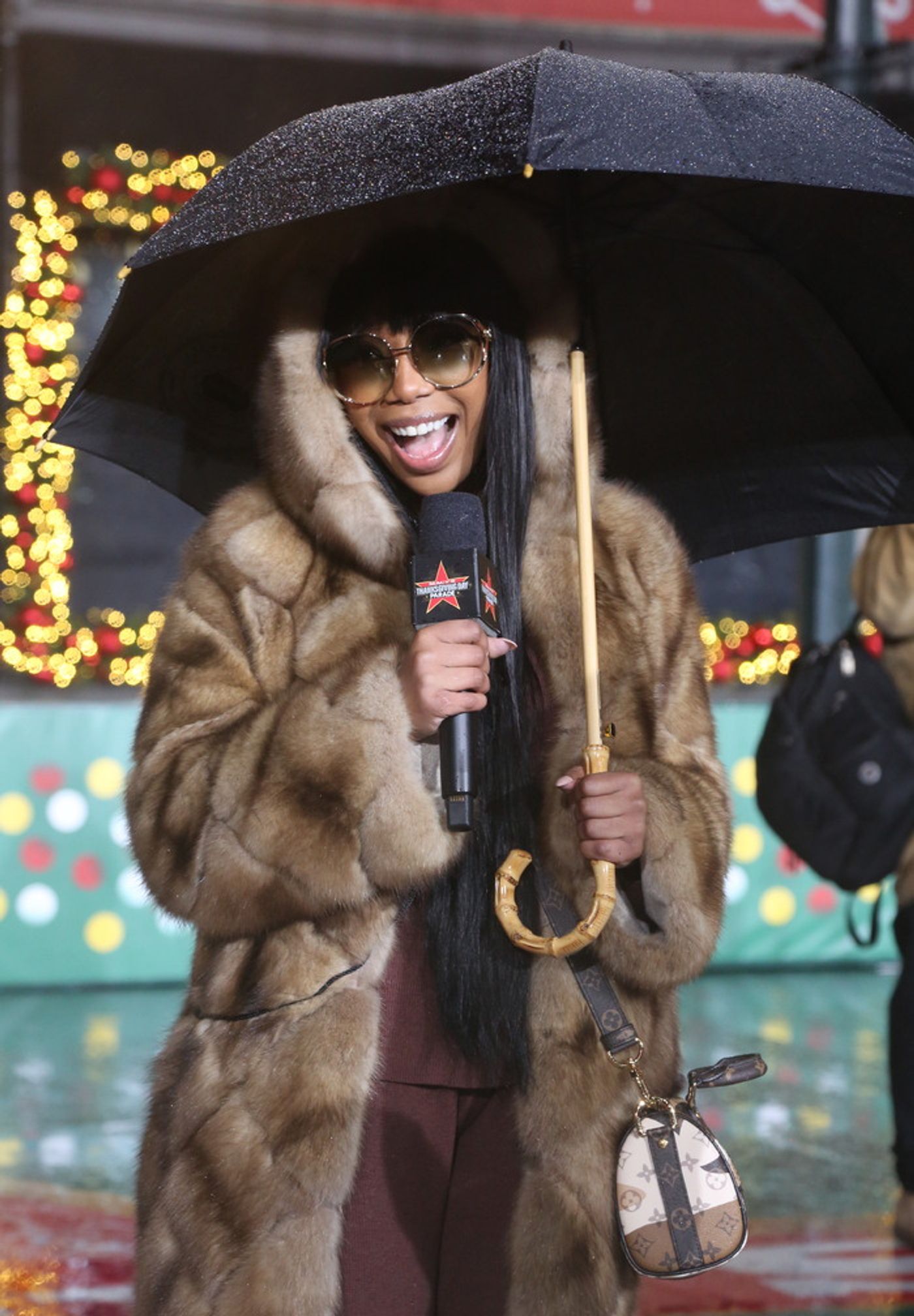 Photos: Ashley Park, Brandy & Alex Newell Rehearse for the Macy's Thanksgiving Day Parade  Image