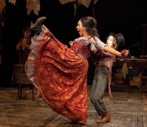 Jenny Fitzpatrick, Felix Holt Photo