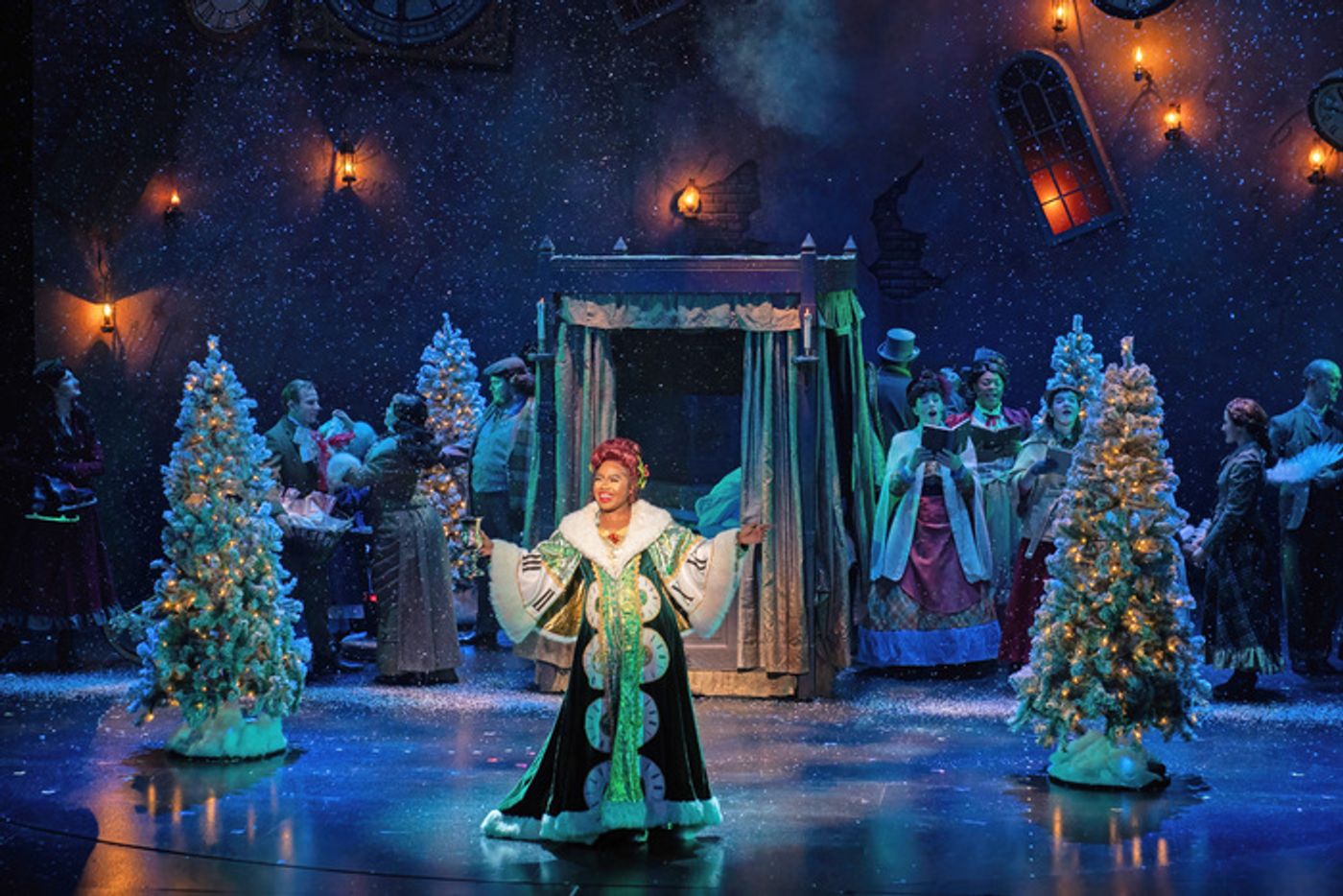 Photos/Video: First Look At A CHRISTMAS CAROL 2023 At ZACH Theatre  Image