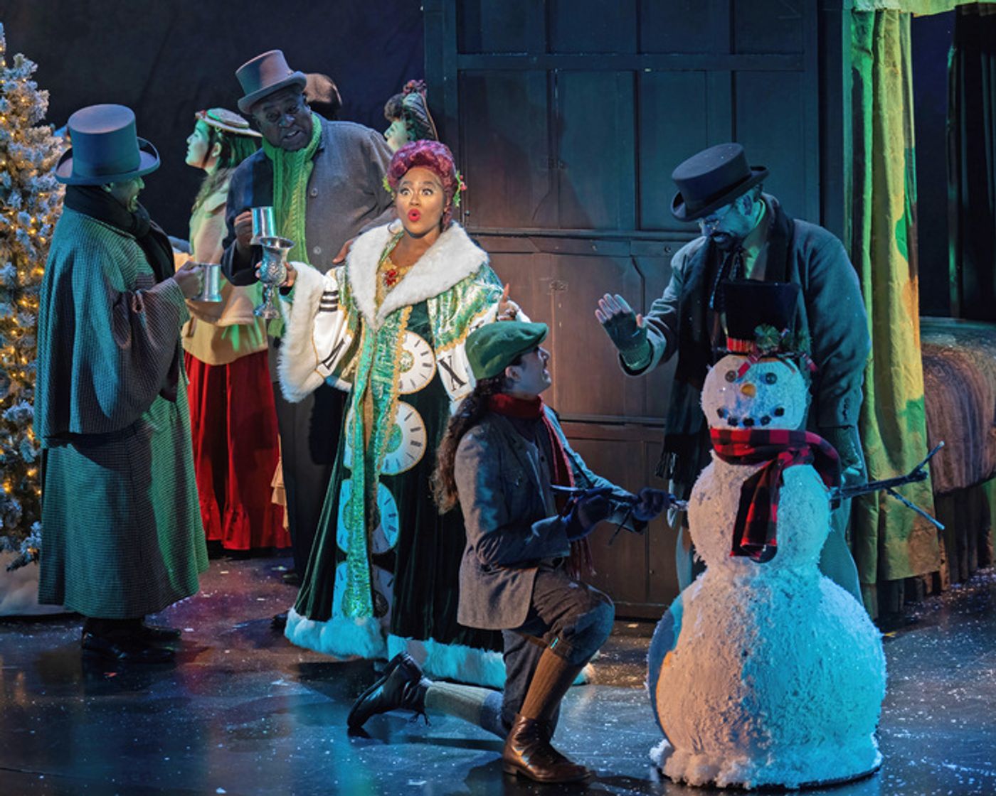 Photos/Video: First Look At A CHRISTMAS CAROL 2023 At ZACH Theatre  Image