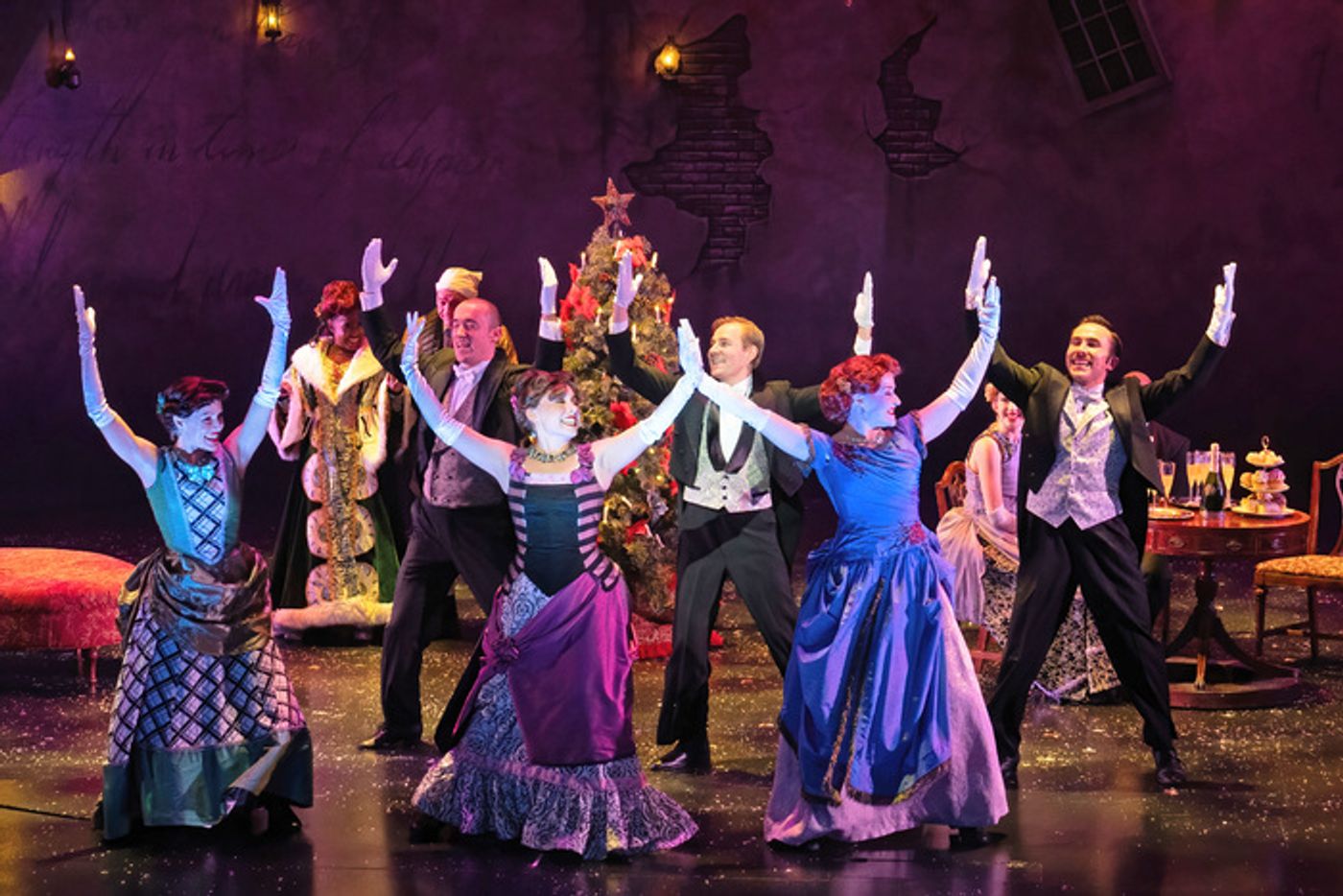 Photos/Video: First Look At A CHRISTMAS CAROL 2023 At ZACH Theatre  Image