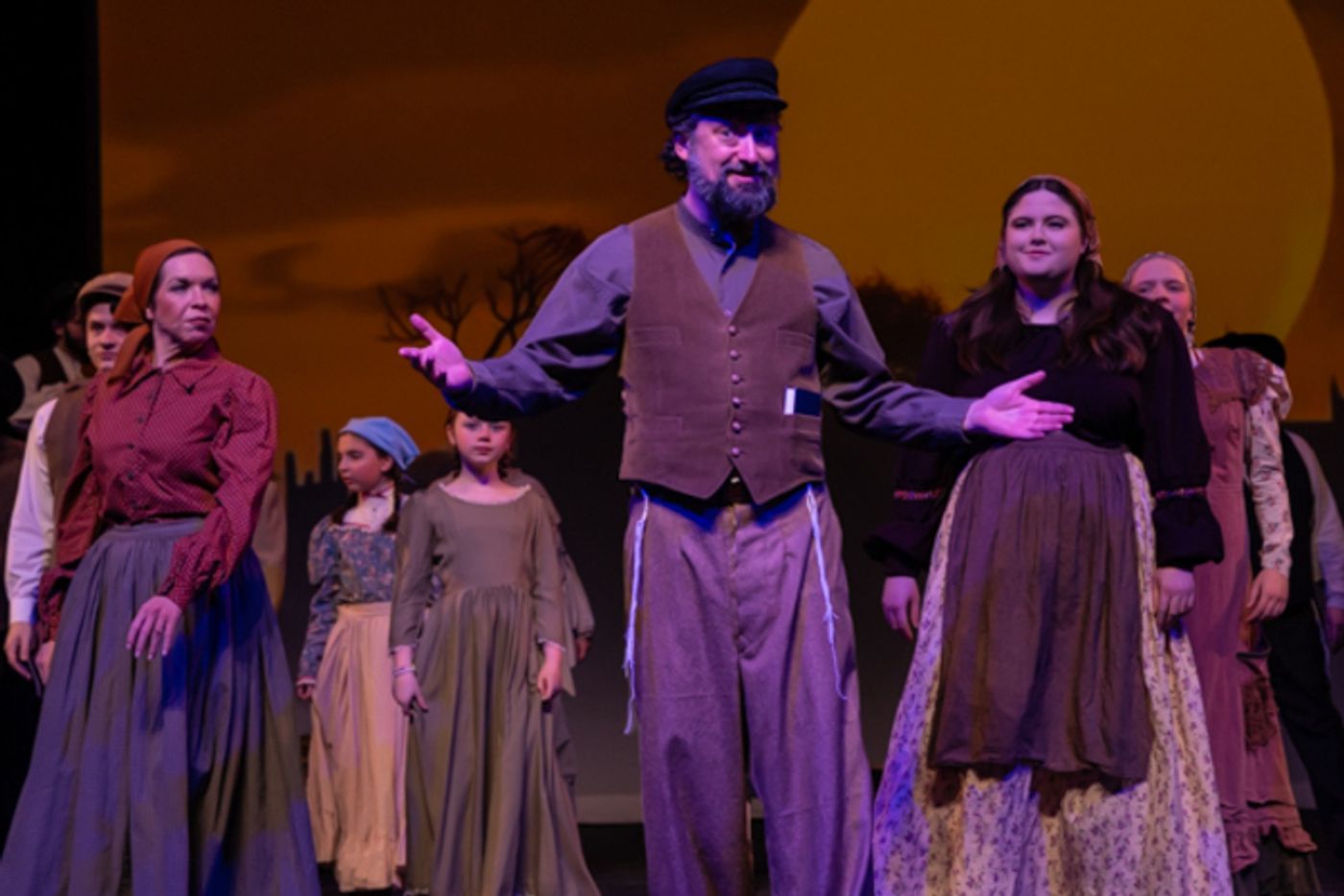 Photos: First look at Gallery Players' FIDDLER ON THE ROOF  Image