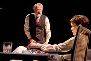 Jared Harris & Lisa Diveney @ BroadwayWorld Jared Harris & Lisa Diveney Photo