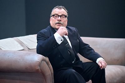 Nicolas Tennant Photo