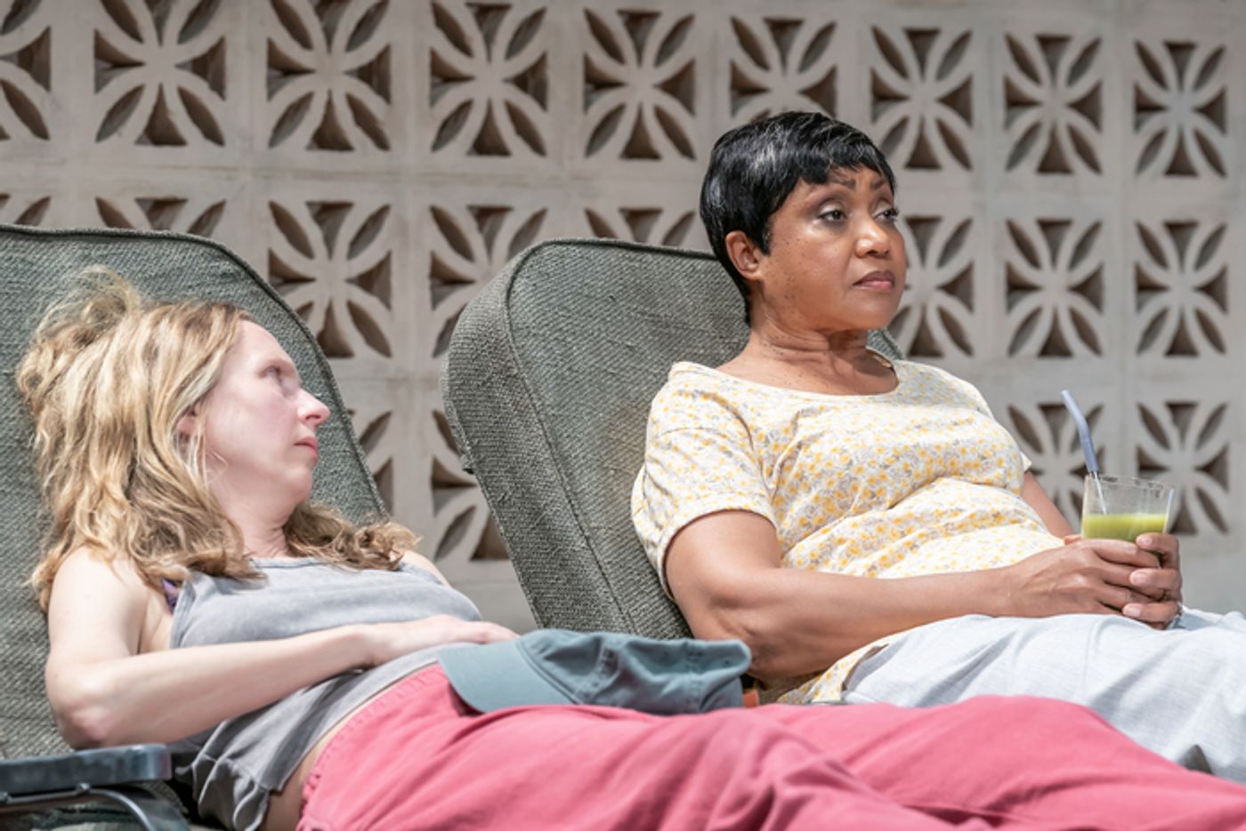 Photos: First Look at INFINITE LIFE at the National Theatre  Image