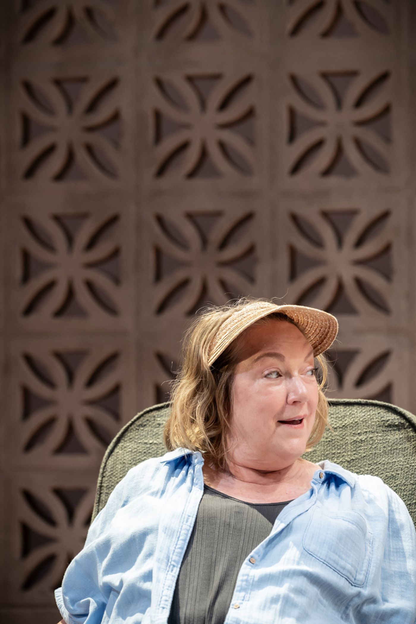 Photos: First Look at INFINITE LIFE at the National Theatre  Image