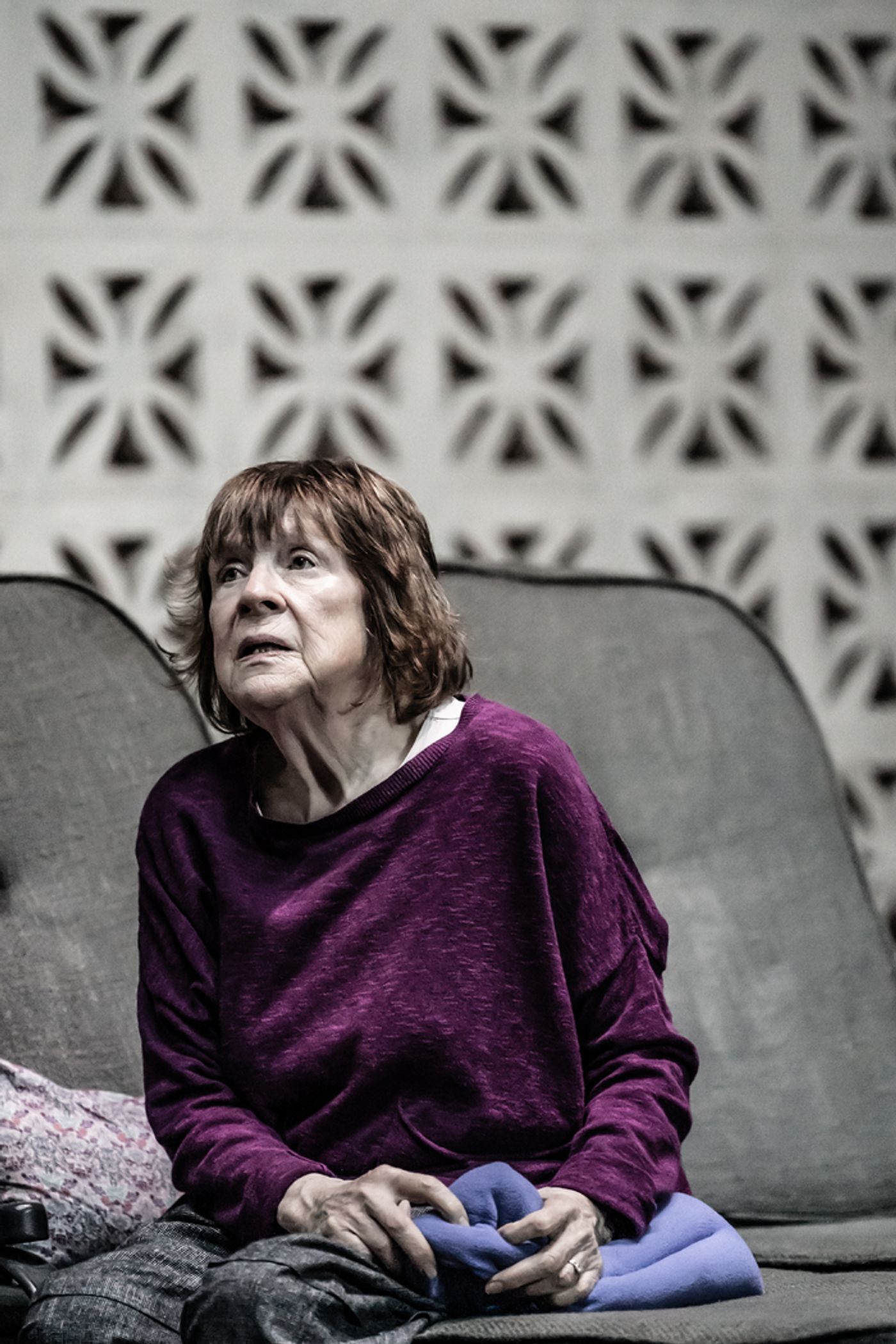 Photos: First Look at INFINITE LIFE at the National Theatre  Image