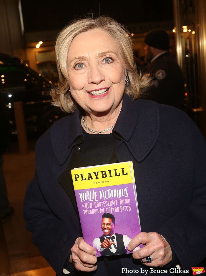 Photos: Hillary Clinton Visits PURLIE VICTORIOUS on Broadway — photo 1 of 8