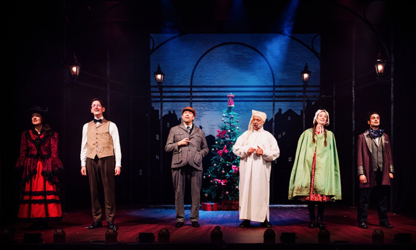 Photos: First Look At A SHERLOCK CAROL At Marylebone Theatre  Image