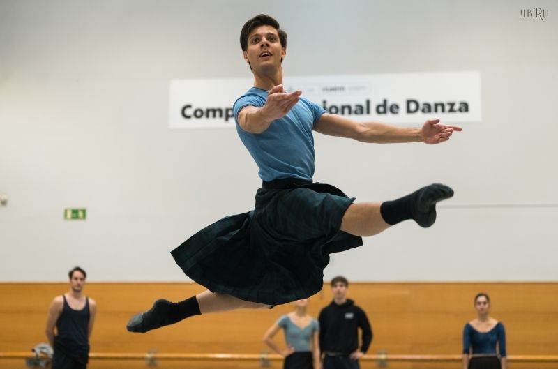 Interviews: Hablamos con Joaquín de Luz sobre LA SYLPHIDE de la Compañía Nacional de Danza  Image