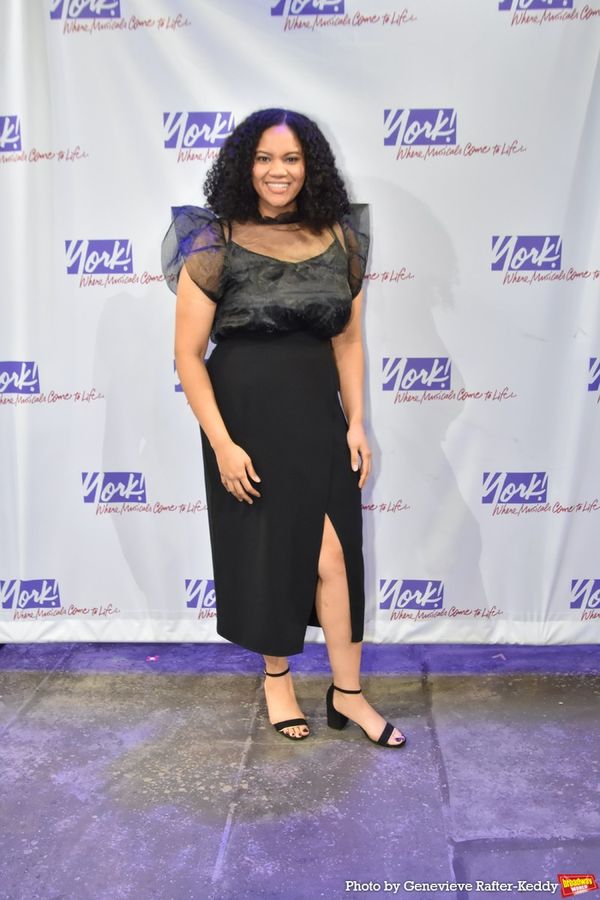 Danielle Lee James Photo