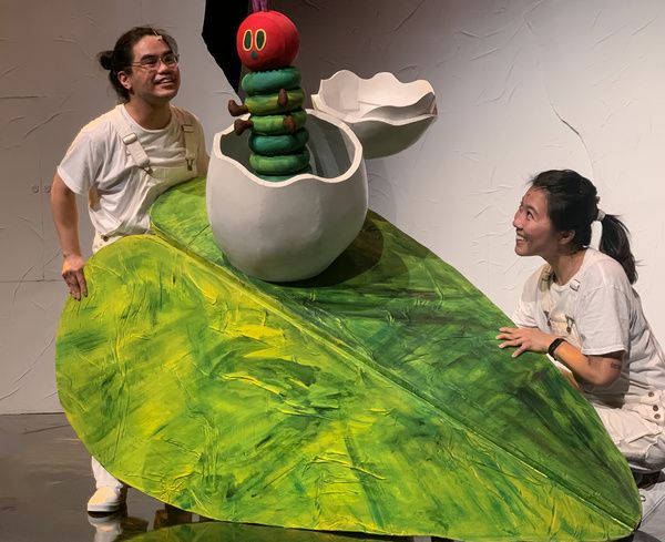 Photos: Get a First Look at THE VERY HUNGRY CATERPILLAR HOLIDAY SHOW at the El Portal Theatre  Image