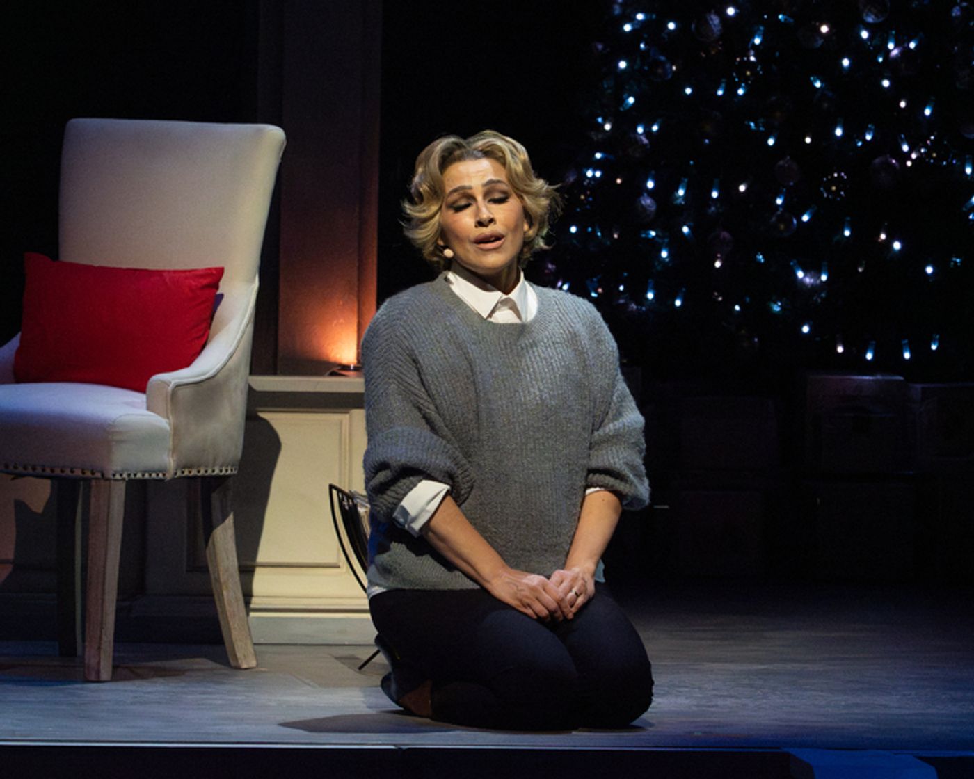 Photos: First Look at LOVE ACTUALLY LIVE at the Wallis Anneberg  Image