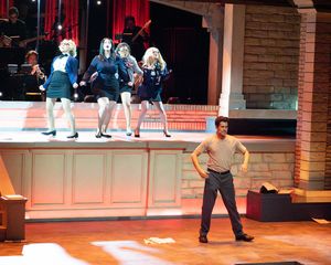 Tomasina Abate, Grace Kinstler, Cheyenne Wells, Ruby Lewis, and Drew Seeley Photo