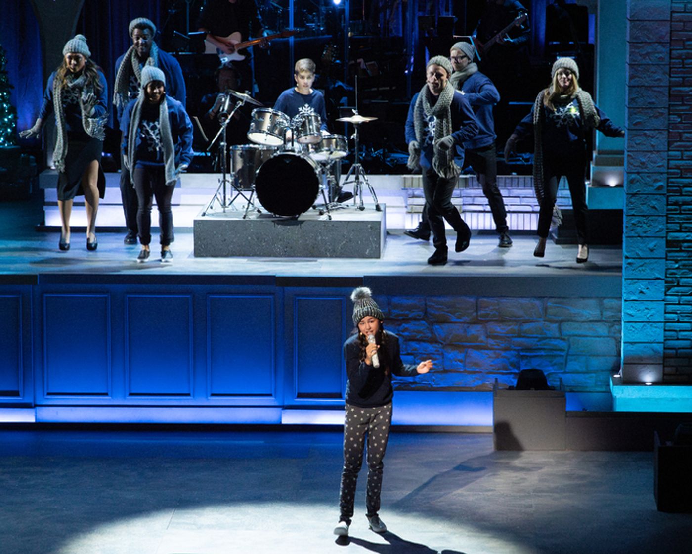 Photos: First Look at LOVE ACTUALLY LIVE at the Wallis Anneberg  Image