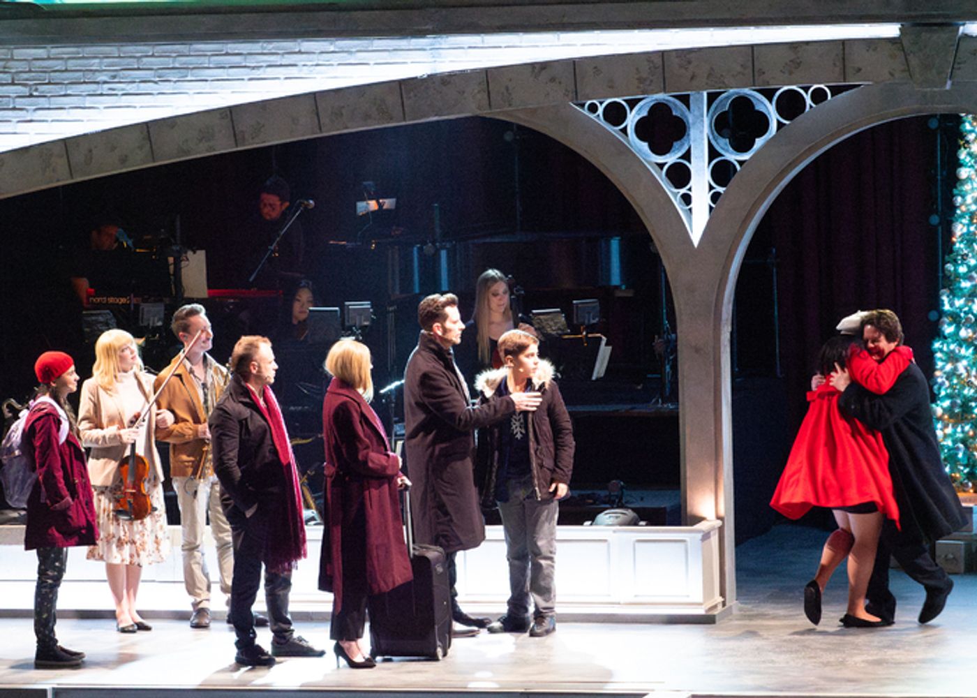 Photos: First Look at LOVE ACTUALLY LIVE at the Wallis Anneberg  Image