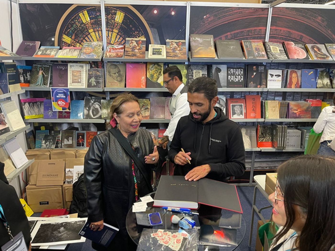 Photos: Patrimonio, Libro Que Explora La Monumentalidad De La Obra Patrimonial Natural Y Artística Del Siglo XX Photos: Patrimonio, Libro Que Explora La Monumentalidad De La Obra Patrimonial Natural Y Artística Del Siglo XX Image