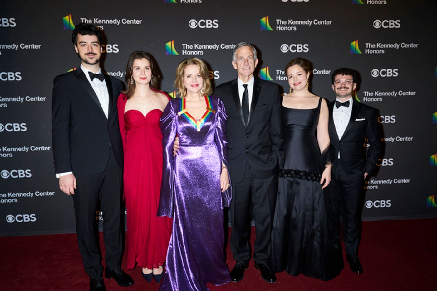 Photos: Inside the Kennedy Center Honors, Honoring Billy Crystal, Renée Fleming, Barry Gibb, Queen Latifah, and Dionne Warwick  Image