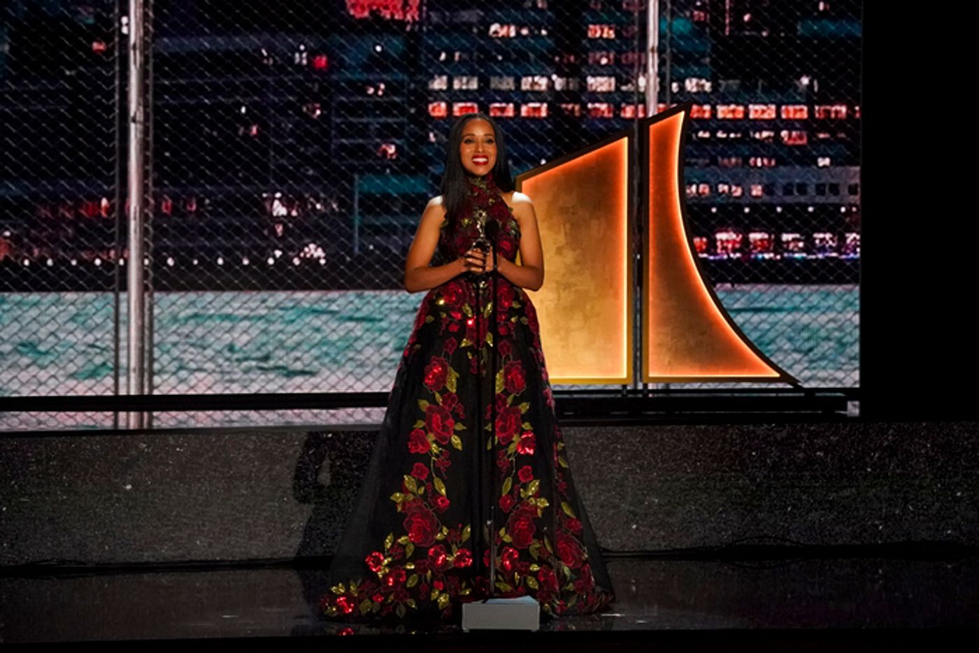 Photos: Inside the Kennedy Center Honors, Honoring Billy Crystal, Renée Fleming, Barry Gibb, Queen Latifah, and Dionne Warwick  Image