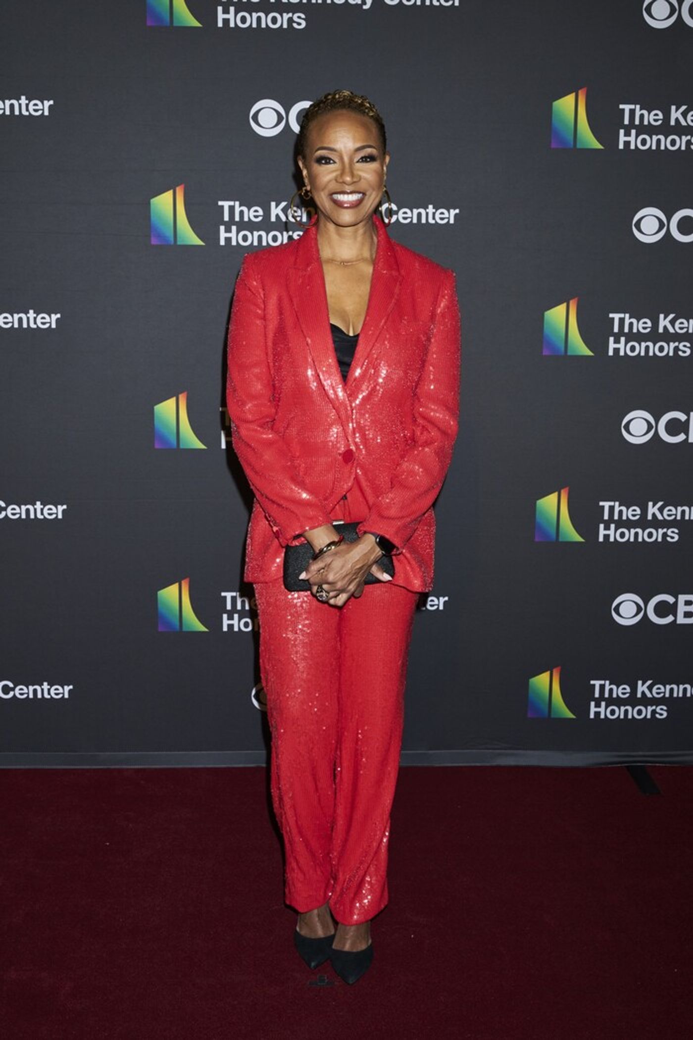 Photos: Inside the Kennedy Center Honors, Honoring Billy Crystal, Renée Fleming, Barry Gibb, Queen Latifah, and Dionne Warwick  Image