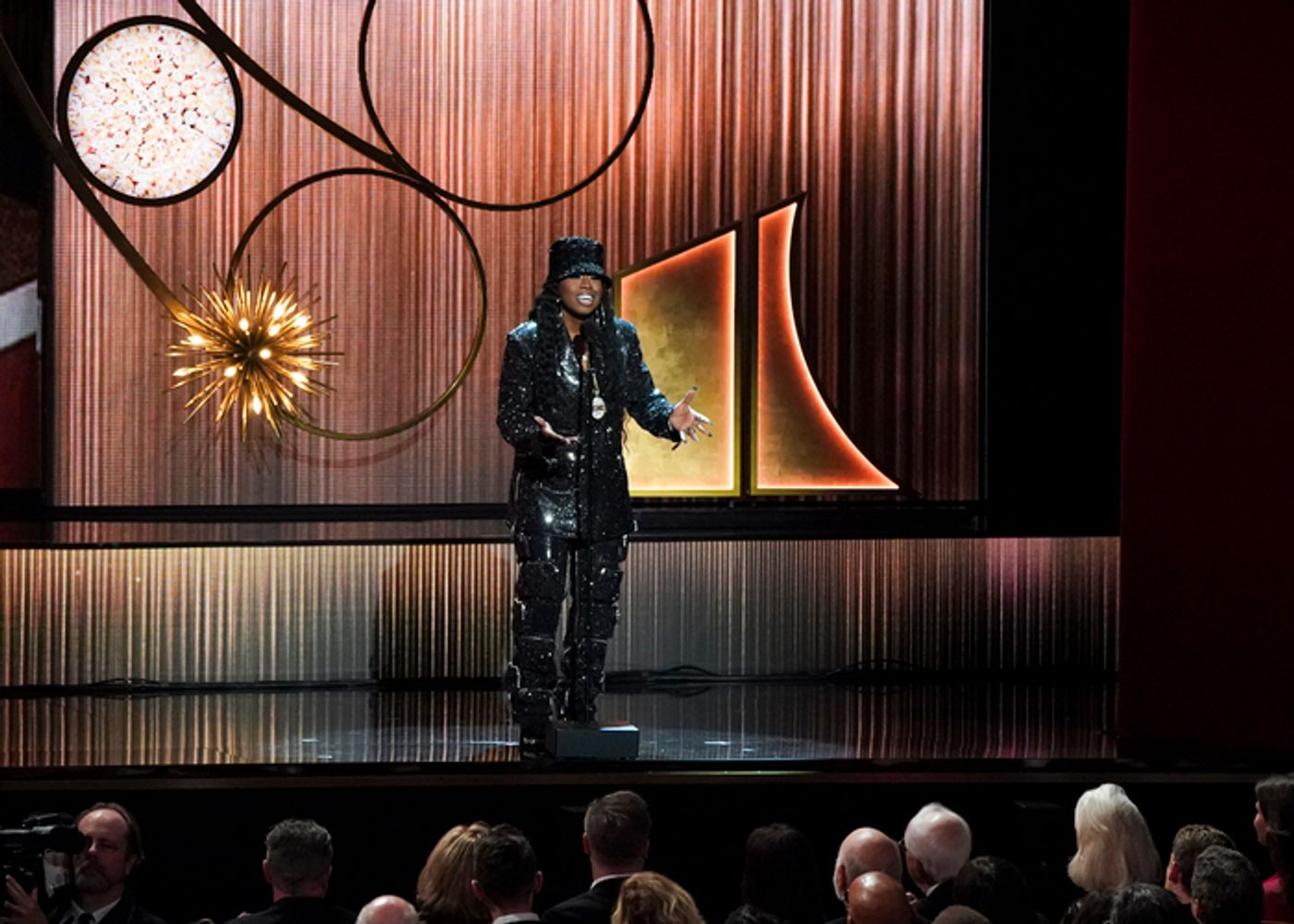 Photos: Inside the Kennedy Center Honors, Honoring Billy Crystal, Renée Fleming, Barry Gibb, Queen Latifah, and Dionne Warwick  Image