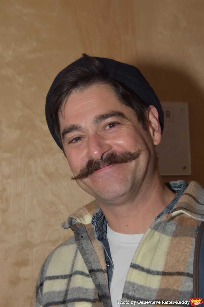 Exclusive: SWEENEY TODD Cast Unites to Sing Carols For A Cure  Image