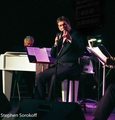 Robert Davi Photo