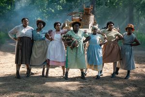 Danielle Brooks, the cast of The Color Purple @ BroadwayWorld Danielle Brooks, the cast of The Color Purple Photo